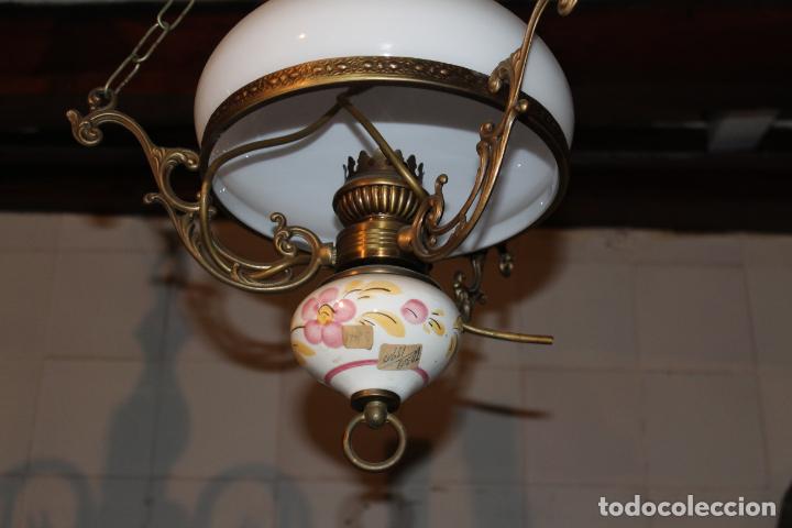 Antig&uuml;edades: quique de techo - Foto 1
