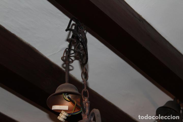 Antig&uuml;edades: farol de hierro de techo - Foto 3