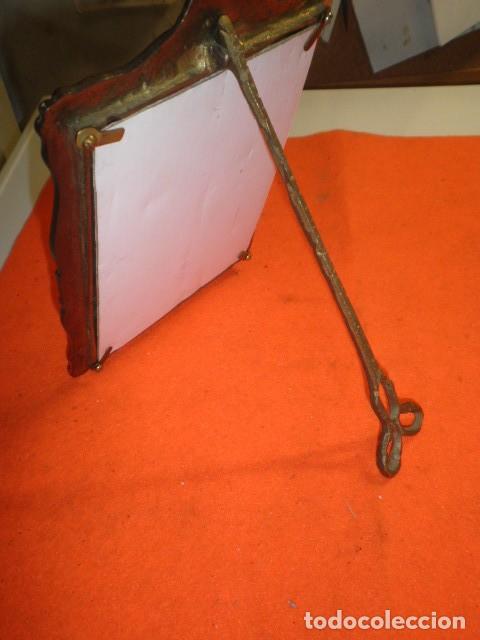 Antig&uuml;edades: Marco de bronce - Foto 2