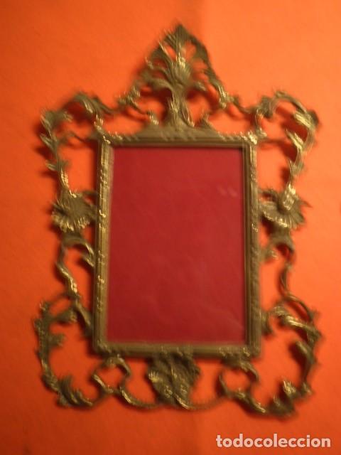 Antig&uuml;edades: Marco de bronce - Foto 1