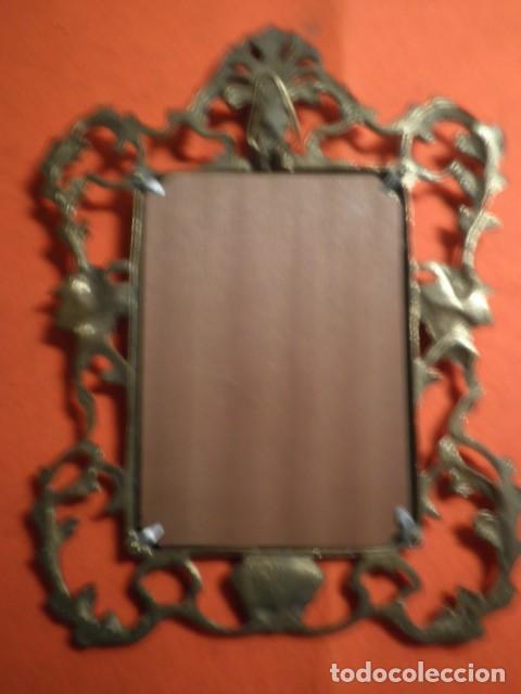 Antig&uuml;edades: Marco de bronce - Foto 2