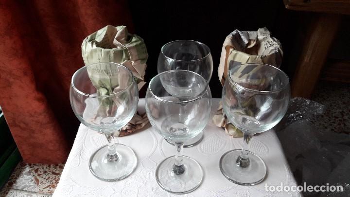 Antig&uuml;edades: 6 Copas de vino - Foto 1