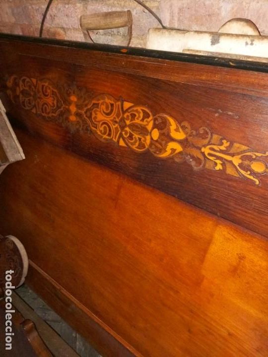Antig&uuml;edades: CAMA ISABELINA . En BCN. - Foto 3