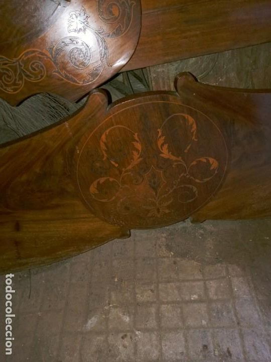 Antig&uuml;edades: CAMA ISABELINA . En BCN. - Foto 4