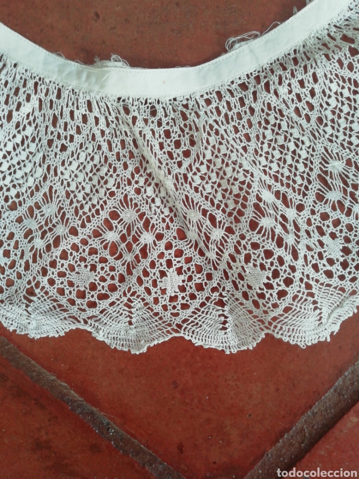 Antig&uuml;edades: Cuello encaje de bolillos - Foto 2