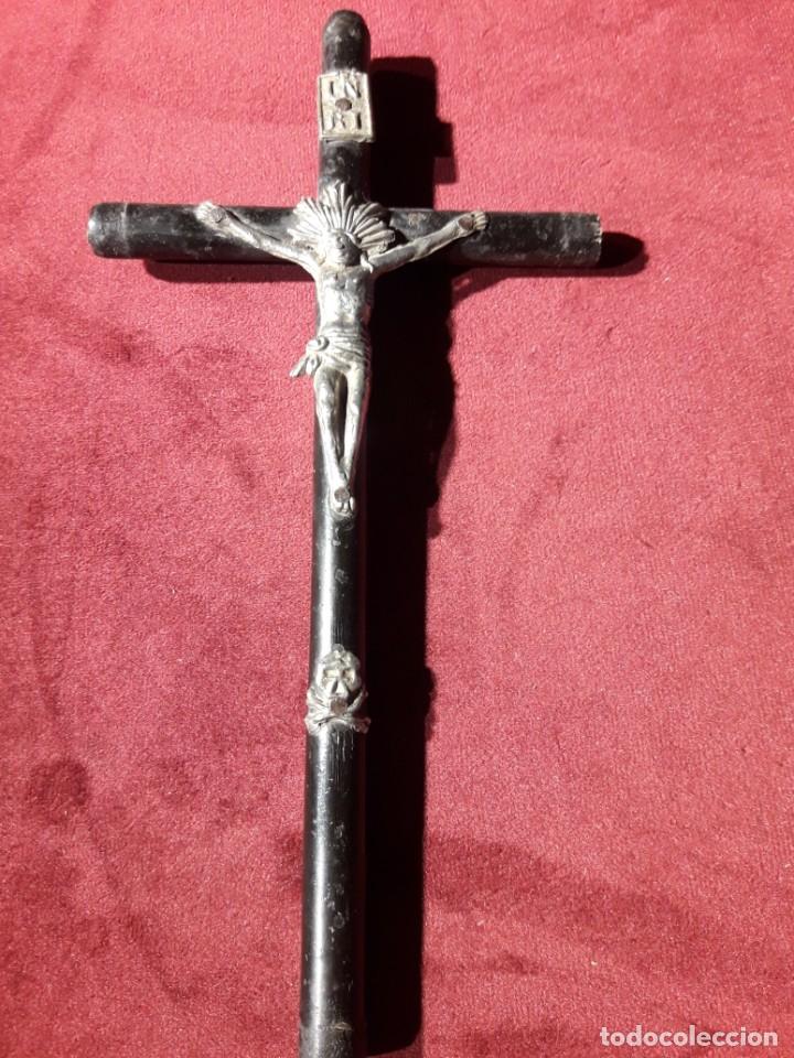 Antig&uuml;edades: Crucifijo - Foto 2