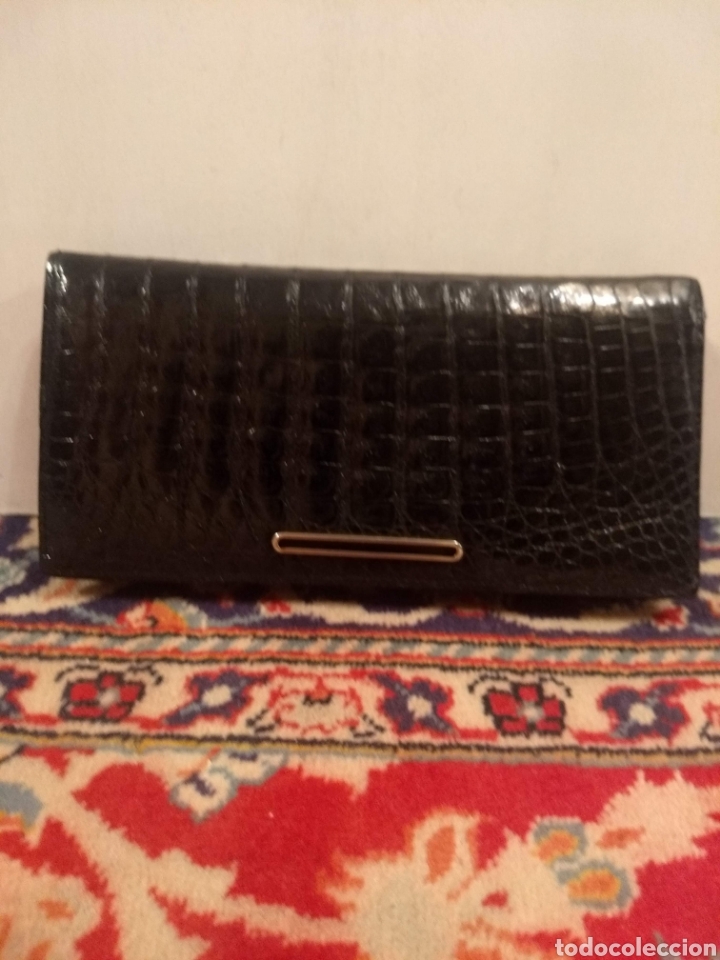 Antig&uuml;edades: Bolso de cocodrilo - Foto 1