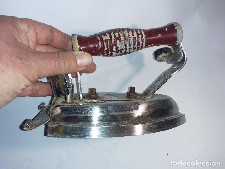 Antig&uuml;edades: PLANCHA EL&Eacute;CTRICA ANTIGUA - Foto 1