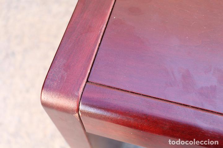 Antig&uuml;edades: mesa de despacho de gran calidad - Foto 11
