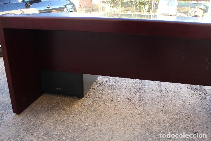Antig&uuml;edades: mesa de despacho de gran calidad - Foto 12