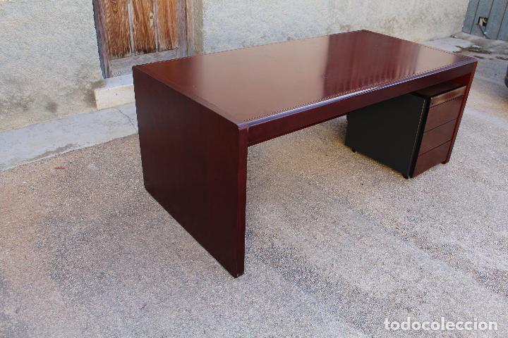 Antig&uuml;edades: mesa de despacho de gran calidad - Foto 14