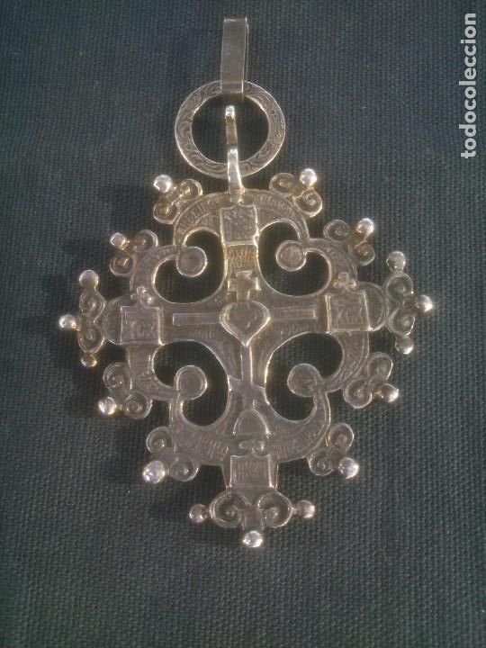 Antig&uuml;edades: MEDALLA RELIGIOSA A IDENTIFICAR - Foto 1