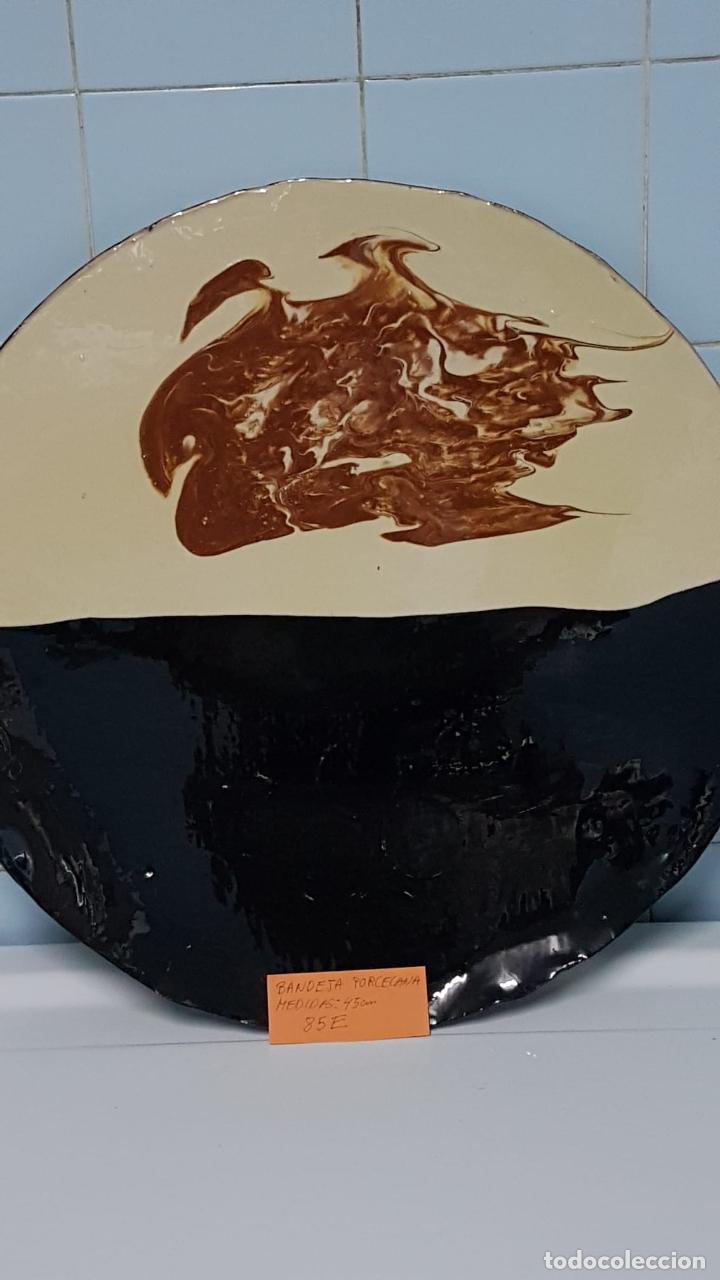 Antig&uuml;edades: Bandeja de porcelana - Foto 3
