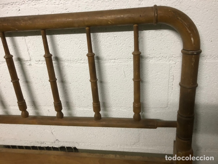 Antig&uuml;edades: ANTIGUO CABECERO DE MADERA TORNEADA - Foto 4