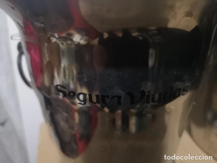 Antig&uuml;edades: 2 cubiteras de publicidad - Foto 2