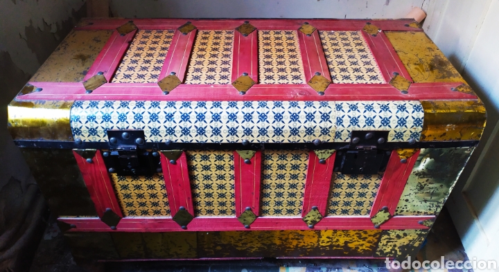 Antig&uuml;edades: Arc&oacute;n/Ba&uacute;l antiguo. Para restaurar. - Foto 1