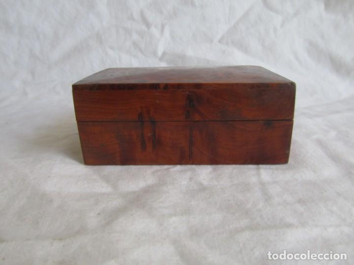 Antig&uuml;edades: Caja joyero de madera de raiz - Foto 3