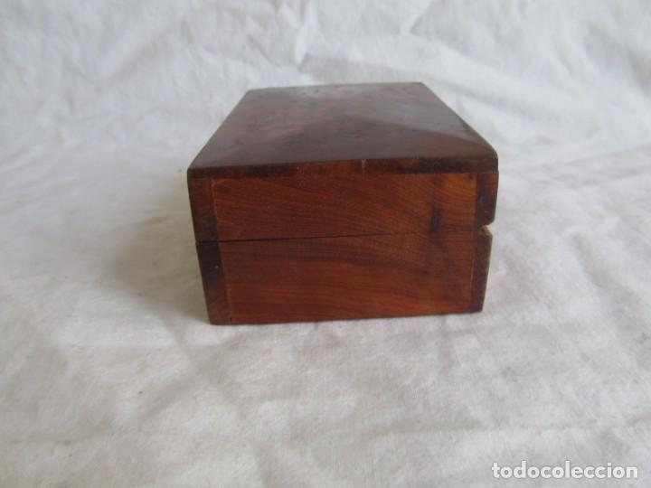 Antig&uuml;edades: Caja joyero de madera de raiz - Foto 4