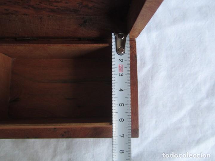 Antig&uuml;edades: Caja joyero de madera de raiz - Foto 11
