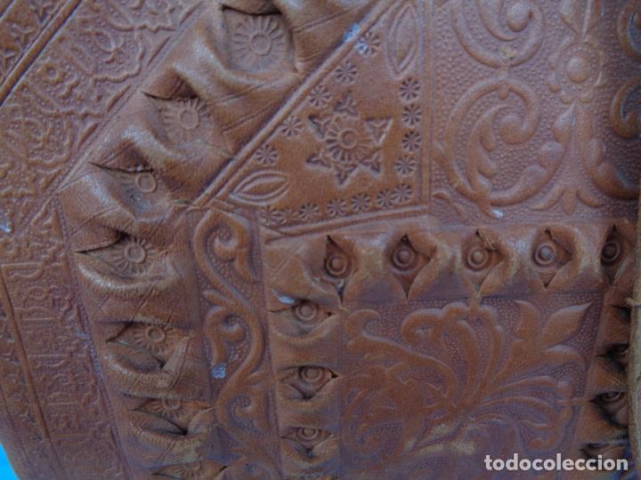 Antig&uuml;edades: BOLSO A&Ntilde;O 1920 COMPRADO EN LARACHE - Foto 2