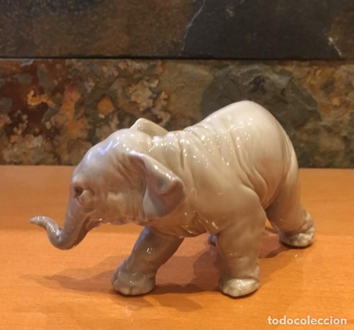 Antig&uuml;edades: LLADRO 5438 ELEFANTE // MINI ELEPHANT - Foto 4
