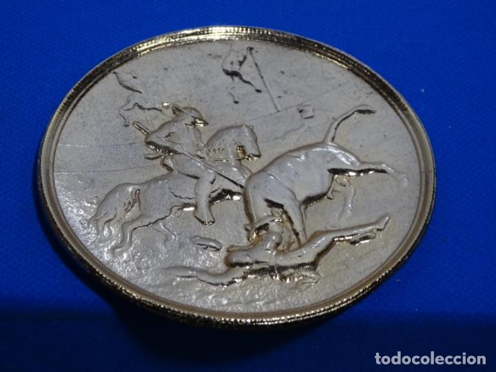 Antig&uuml;edades: PLATO DE BRONCE LIMOSNERO O PERITORIO. - Foto 1