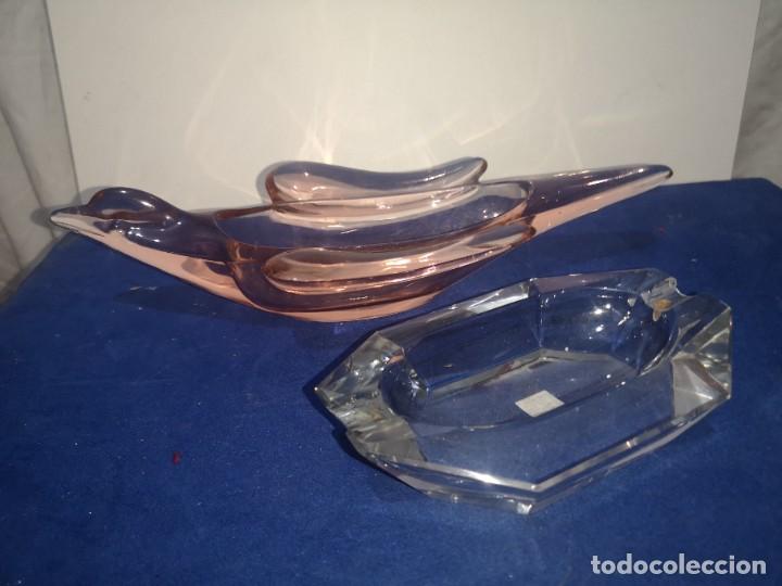 Antig&uuml;edades: P&aacute;jaro y cenicero de murano - Foto 1