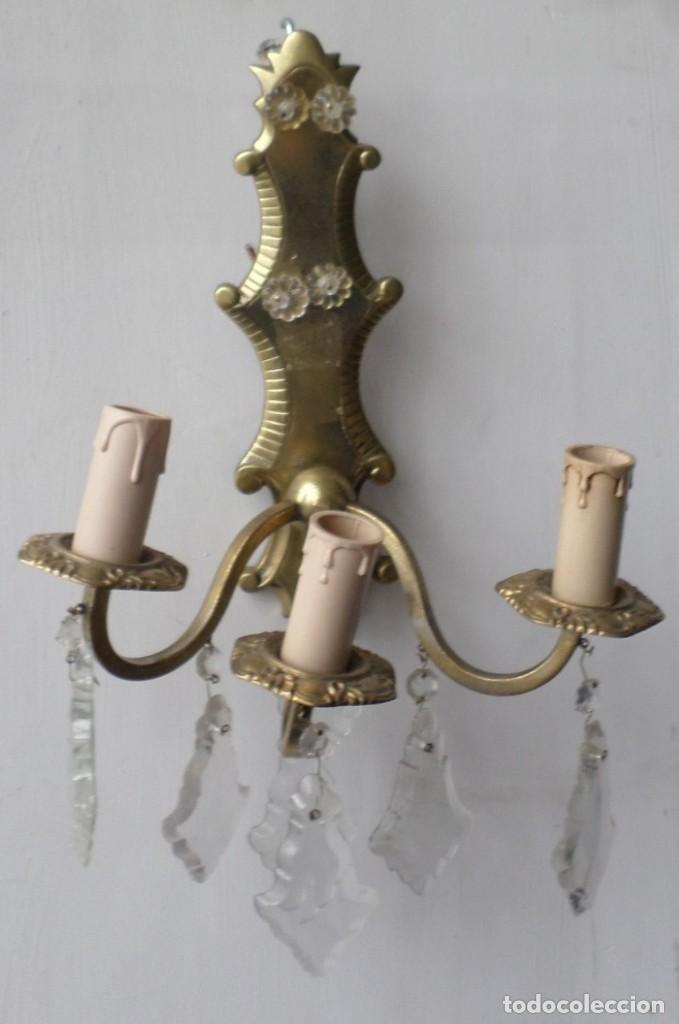 Antig&uuml;edades: Aplique de pared bronce &ndash; lat&oacute;n de 3 luces - Foto 2