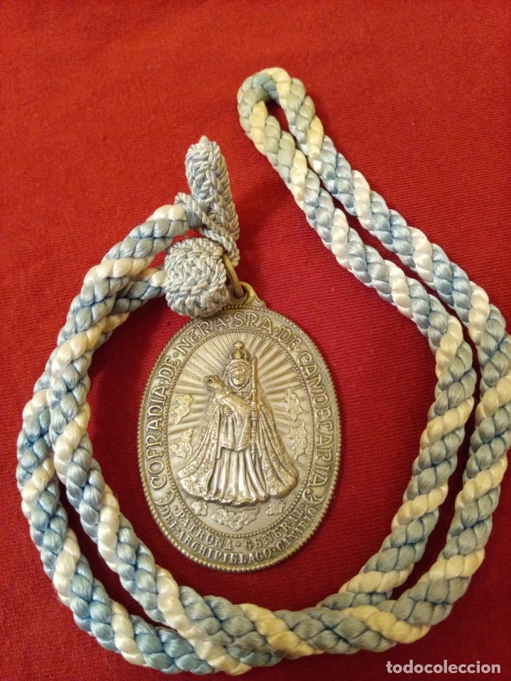 Antig&uuml;edades: Medalla Cofrad&iacute;a Candelaria. - Foto 1