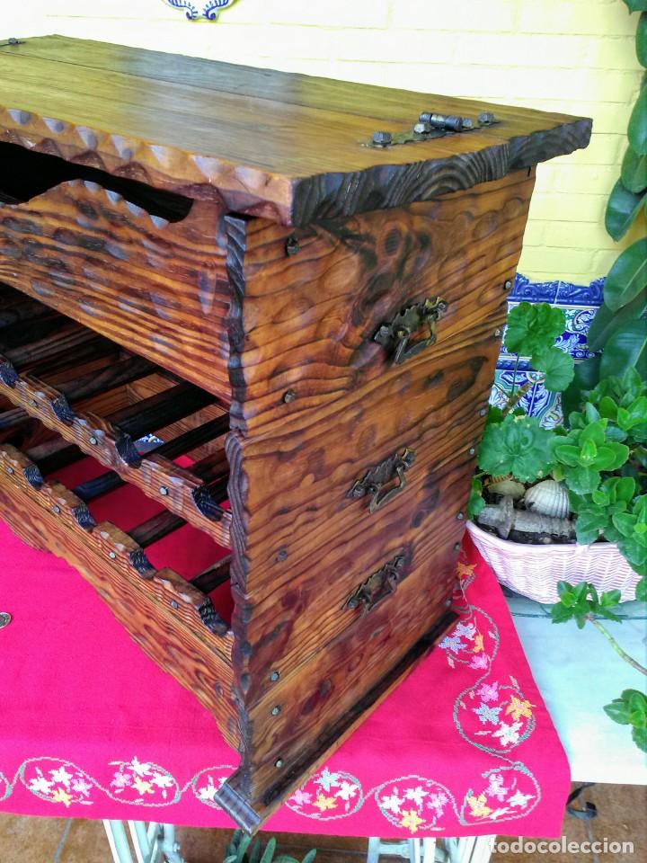 Antig&uuml;edades: Mueble botellero vinoteca bodega, de madera - Foto 2
