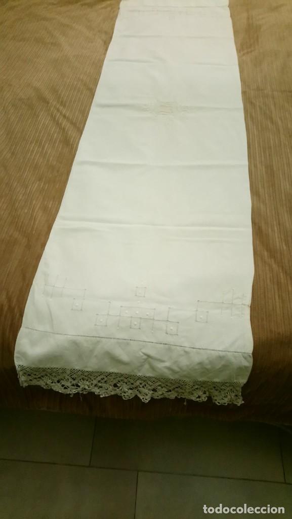 Antig&uuml;edades: Fundas de almohadas. - Foto 2