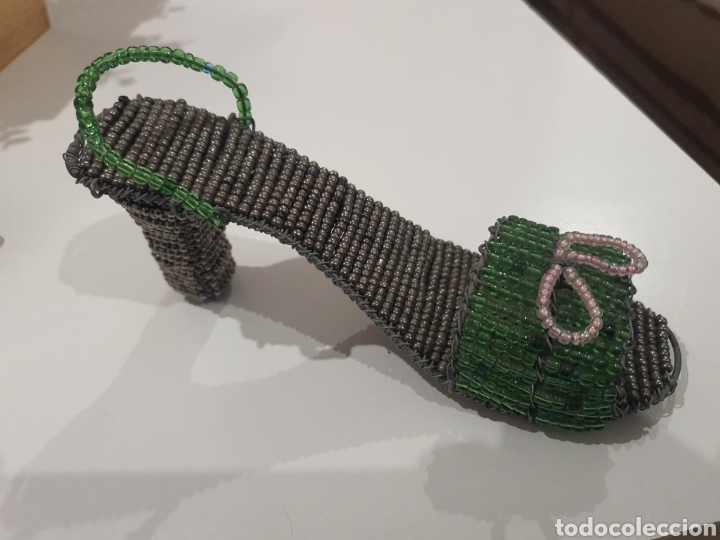 Antiques: antiguo tacon decorativo .