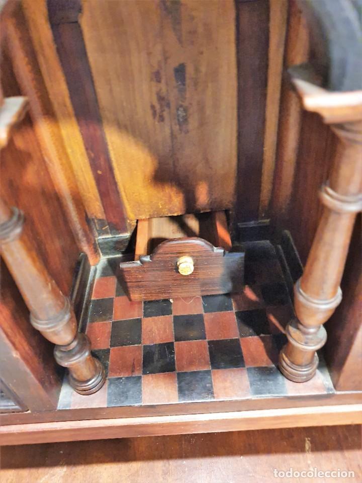 Antig&uuml;edades: ANTIGUO BARGUE&Ntilde;O CON MESA - Foto 4