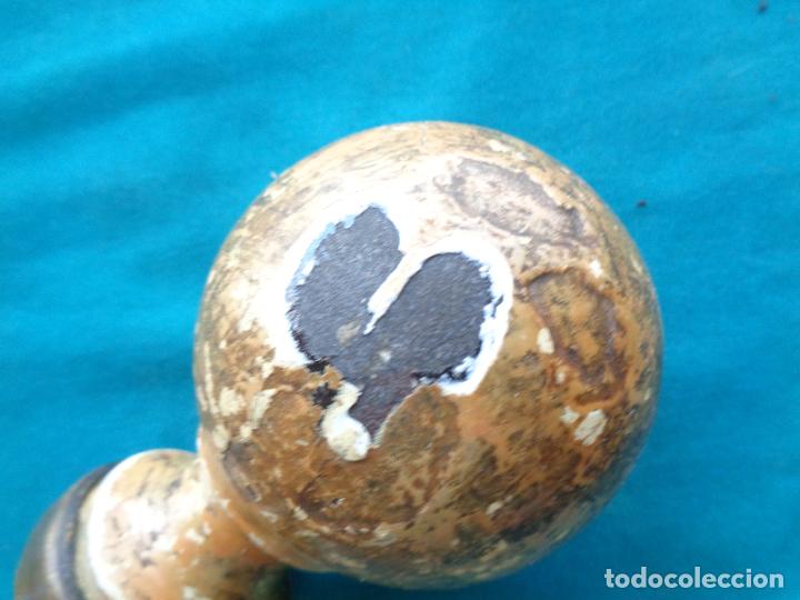 Antig&uuml;edades: ANTIGUA BOLA DE ESCALERA - Foto 2