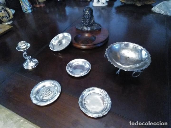 Antig&uuml;edades: Cinco ceniceros y candelabro de plata - Foto 12