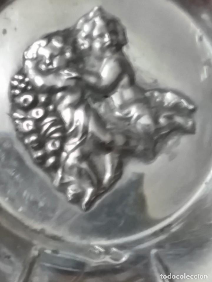 Antig&uuml;edades: Cinco ceniceros y candelabro de plata - Foto 14