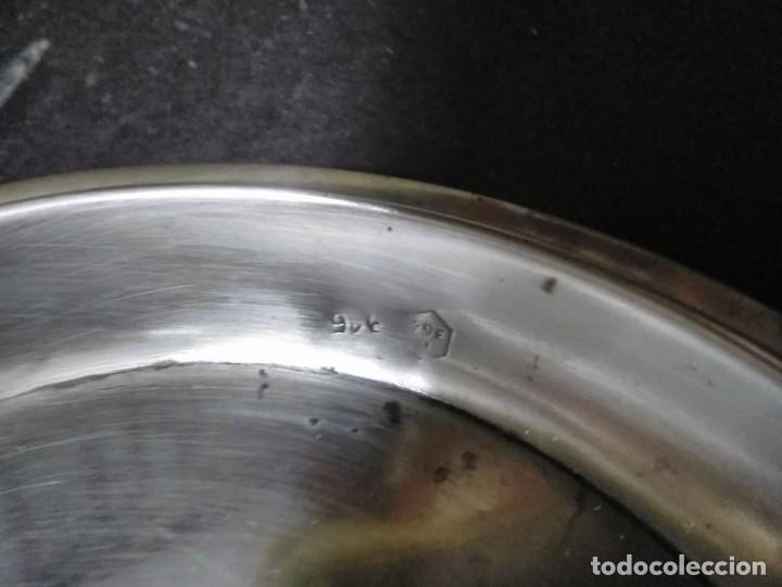 Antig&uuml;edades: Cinco ceniceros y candelabro de plata - Foto 19