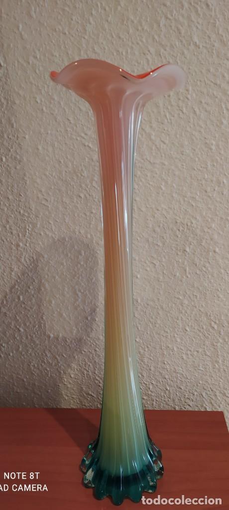 Antig&uuml;edades: PRECIOSO JARRON CRISTAL DE MURANO - Foto 1