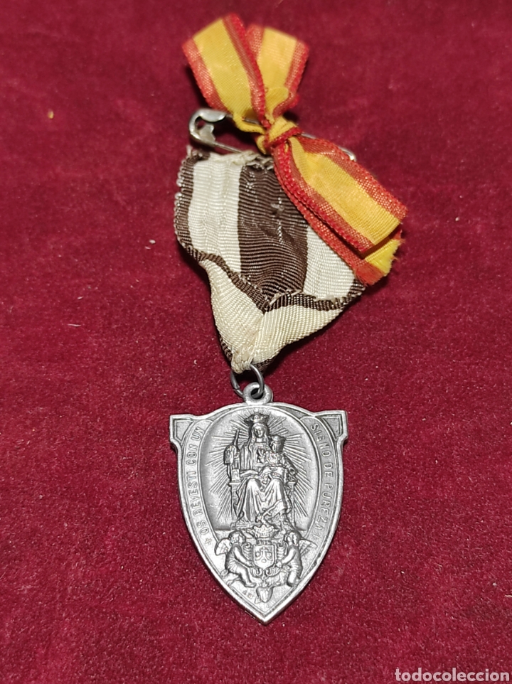 Antig&uuml;edades: Medalla 1er Congreso 1944 - Foto 1