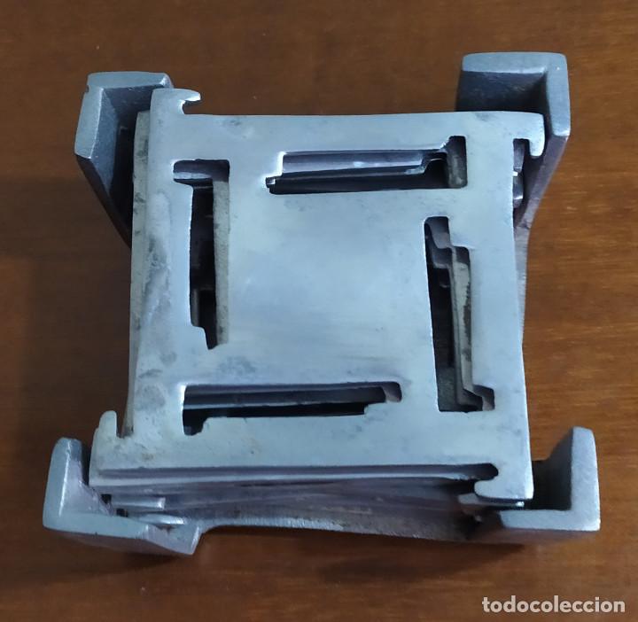 Antig&uuml;edades: Rarisimos posavasos de aluminio. - Foto 4