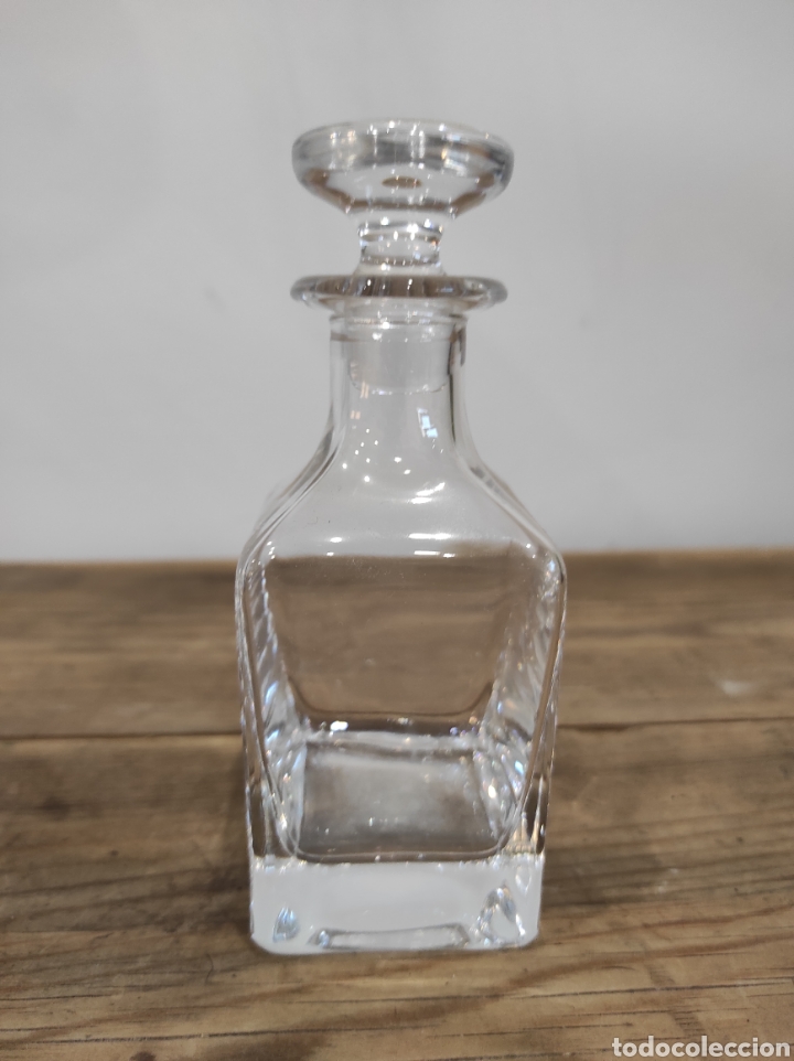 Antig&uuml;edades: Peque&ntilde;a botella de cristal de plomo - Foto 1