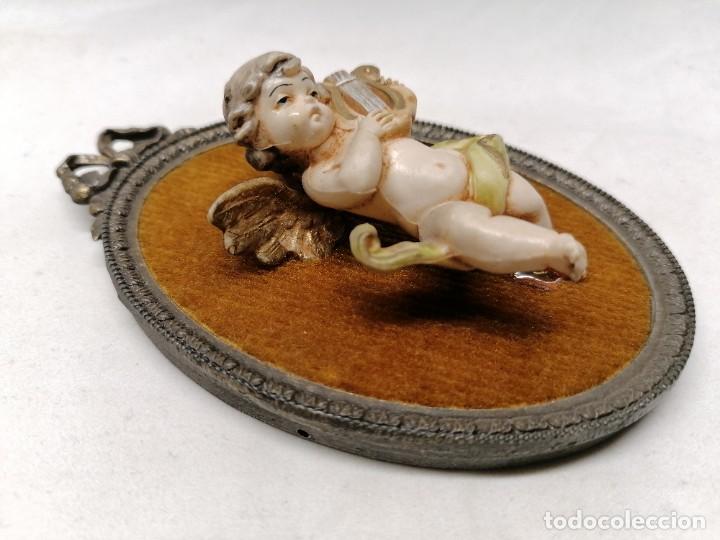 Antig&uuml;edades: Antiguo Marco con querubin - Foto 3