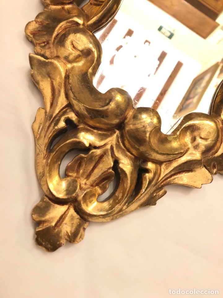 Antig&uuml;edades: Espejo cornucopia 55 cm de madera tallada y dorada pan de oro - Foto 5