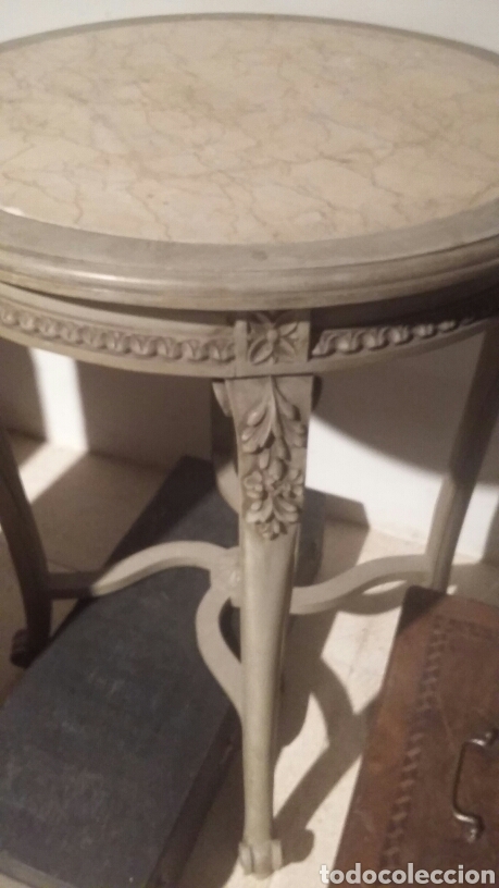 Antig&uuml;edades: Mesa de centro en madera pintada y m&aacute;rmol s.XX - Foto 2