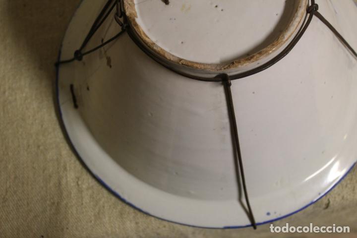 Antig&uuml;edades: Cuenco hondo de manises pajaro - Foto 2