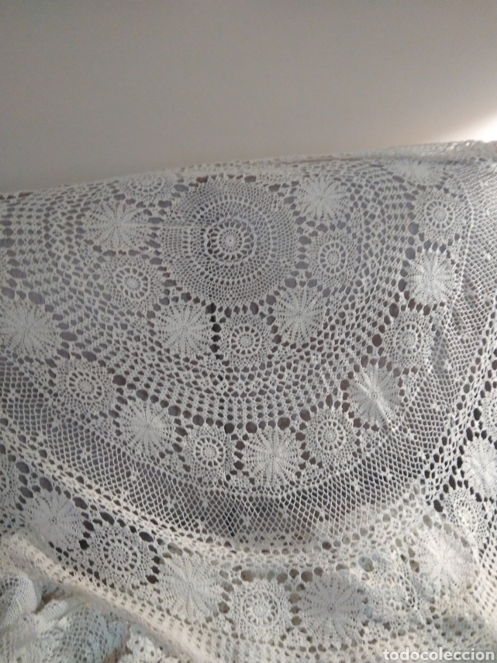 Antig&uuml;edades: Centro de mesa crochet - Foto 4