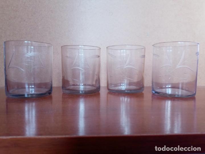 Antiquit&eacute;s: 4 vasos de cristal soplado con espigas de trigo talladas- pp mediados siglo XX