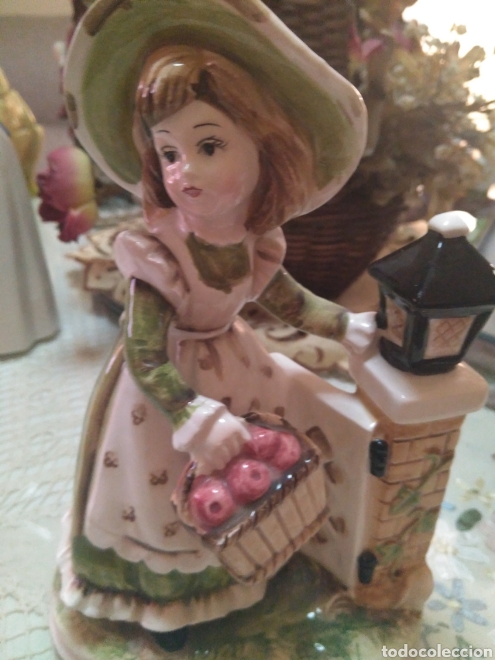 Antig&uuml;edades: Figura de porcelana - Foto 1