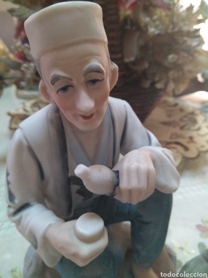 Antig&uuml;edades: Pareja de figuras - Foto 2
