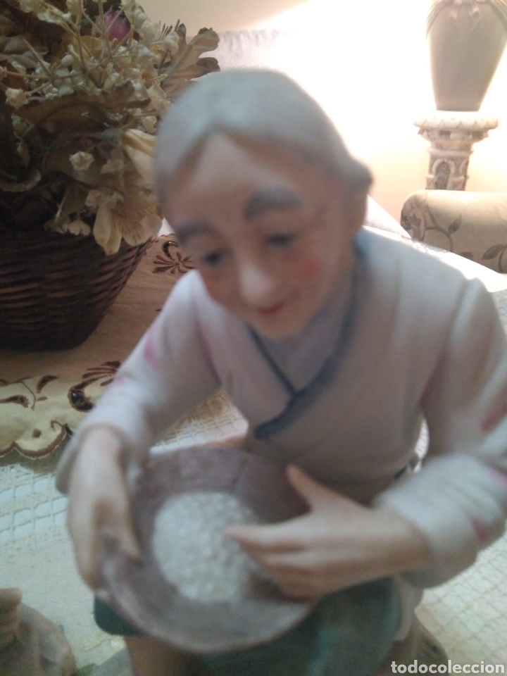 Antig&uuml;edades: Pareja de figuras - Foto 3